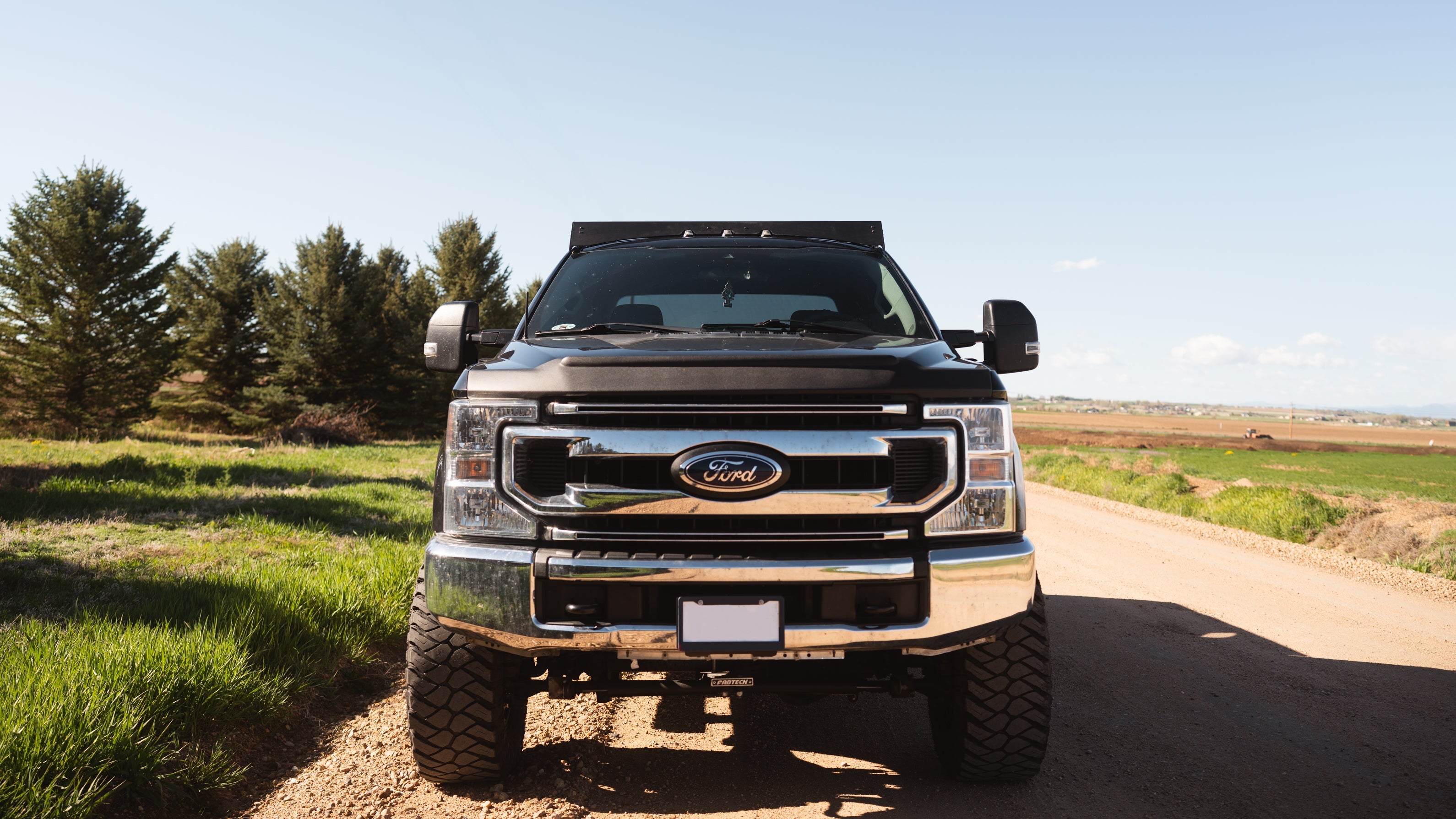 Ford F250/350/450/550 Roof Rack from front grill point of view