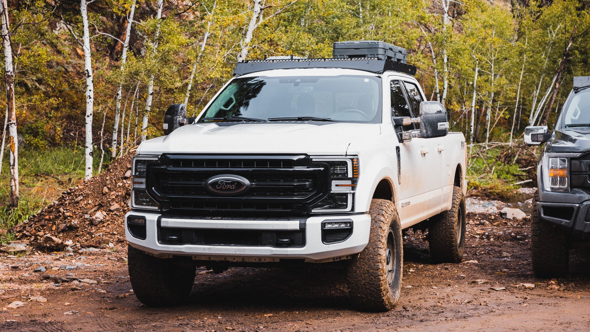 Ford F250/350/450/550 Roof Rack Front view of rack on vehicle outside