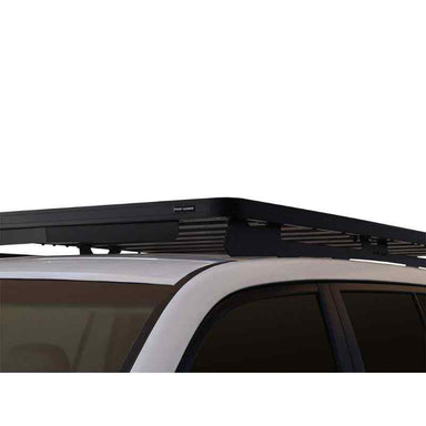 Front Runner Toyota Land Cruiser 200/Lexus LX570 Slimline II Roof Rack Kit Close up of roof rack on vehicle